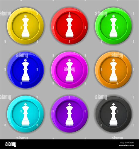 L icône d échecs roi signe symbole sur neuf boutons colorés Vector