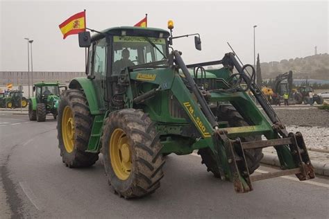 Protesta Agraria En Ciudad Real Los Tractores Se Movilizan Para