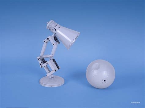 Cute Pixar Desk Lamp made with LEGO - iD Lights