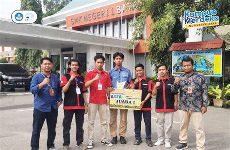 Students – Polibatam