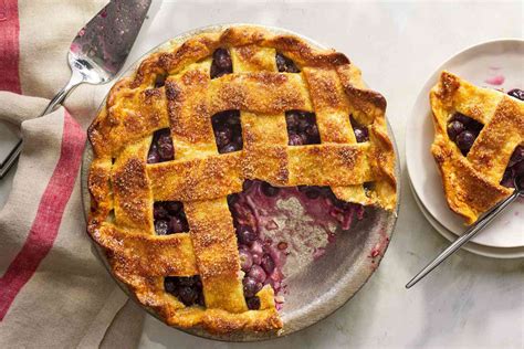 What Is the Difference Between Pie vs. Cobbler - Recipes.net