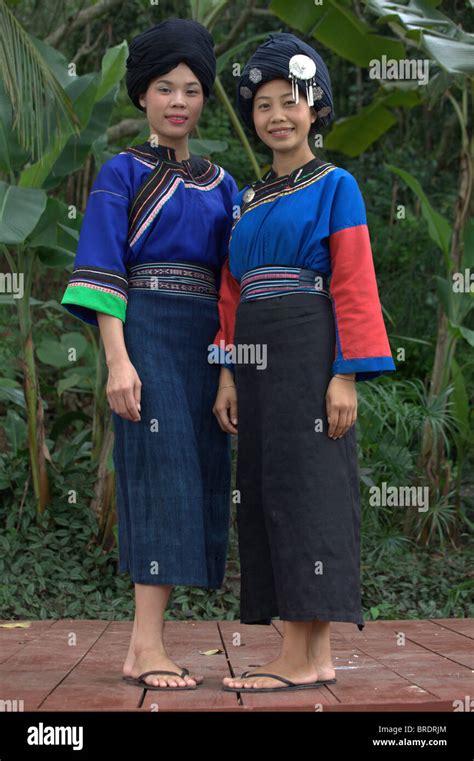 Young Laos People showing off National Costume Stock Photo - Alamy