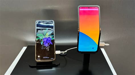 Samsungs Ces 2024 Surprise The Samsung Flex Inandout Foldable Concept