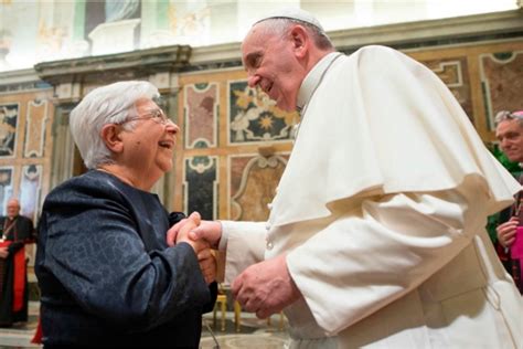 Papa Francisco Publica Mensagem Para O Dia Mundial Dos Av S E Dos