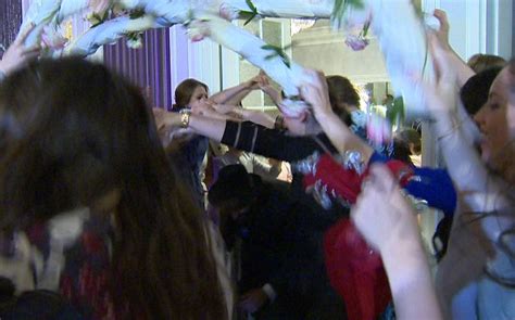 Gallery A Glimpse Inside A Hasidic Jewish Wedding Montreal