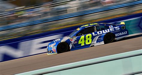 A red flag nap helped Jimmie Johnson win his seventh title | NASCAR