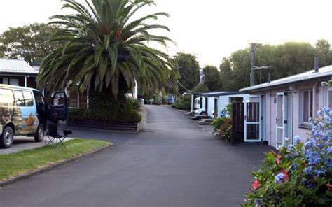 Avondale Motor Park | Full Service Camp | New Zealand