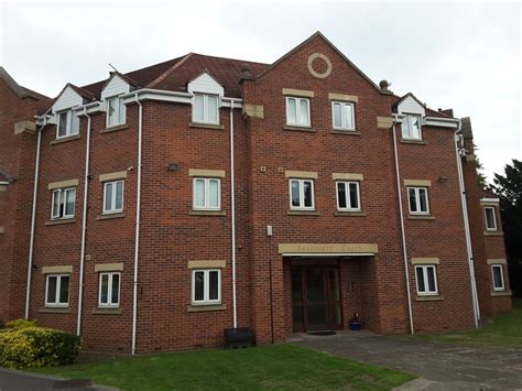 2 Bed Flat To Rent In Bawtry Road Bessacarr Doncaster Dn4 £950 Pcm