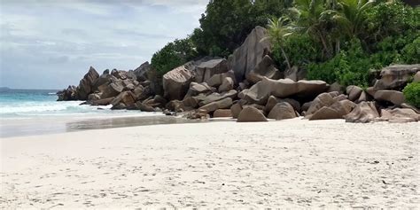 PETIT ANSE | La Digue Beach | Seychelles