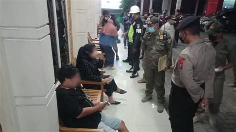 Pasangan Bukan Suami Istri Di Tuban Terjaring Razia Saat Berduaan Di