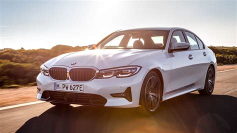 2020 BMW 330e Plug-In Hybrid First Drive: The 3 Series of PHEVs