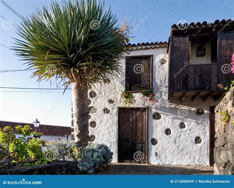 Typical House In Traditional Canarian Style In La Matanza Tenerife