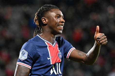 Moise Kean loving life in Paris as he scores brace for loan club PSG ...