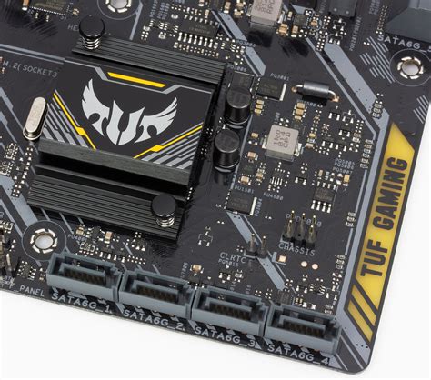 Обзор материнской платы Asus TUF B450M-Plus Gaming формата microATX на ...