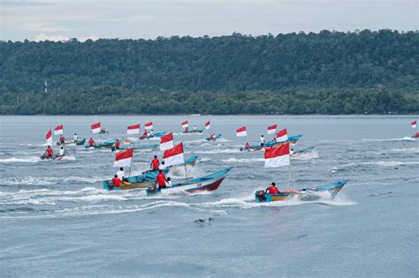 Diresmikan Jokowi Sail Teluk Cenderawasih 2023 Momentum Promosi Wisata