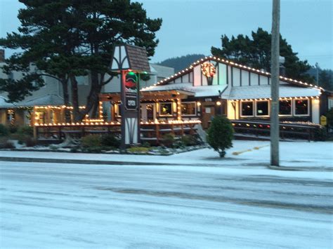 It Will Be Fun Driftwood Restaurant And Lounge Cannon Beach Oregon