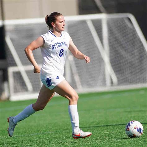 Brina Micheels Central Midfielder Seton Hall Pirates Nil Profile