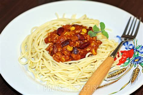 Spaghetti Z Sosem Meksykańskim przepis PrzyslijPrzepis pl