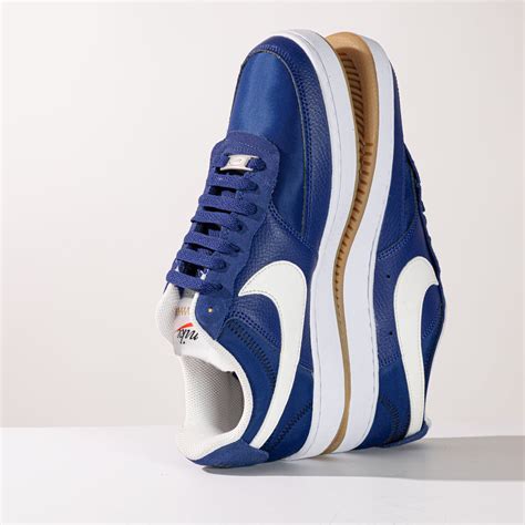 El estilo y la elegancia nunca... - Overtime by Innovasport