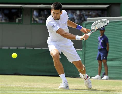 Wimbledon Novak Djokovic First Man In Semifinals Nj