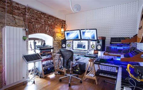 How to Design a Functional Home Music Studio - Small Design Ideas