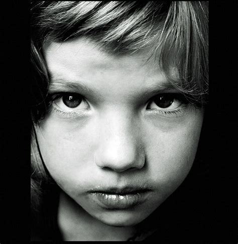 Serious portrait photos – Artofit