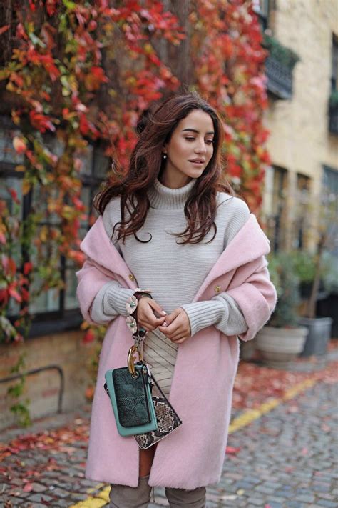 Pastel Winter Outfit – Glam & Glitter