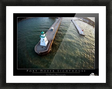 The Port Dover Lighthouse - Tim Warris Photography