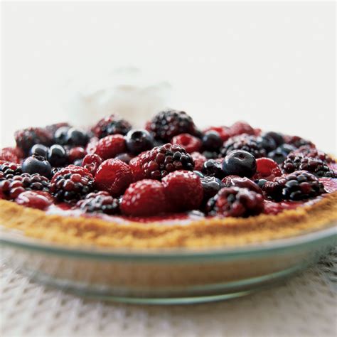 No Bake Berry Pies Often Turn Out Soupy Chewy Or Tasteless Could We Make A Summer Berry Pie