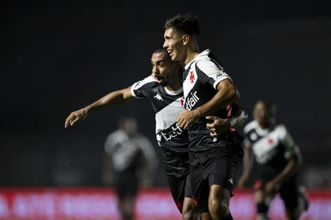 Gols e melhores momentos da vitória do Vasco sobre o Corinthians