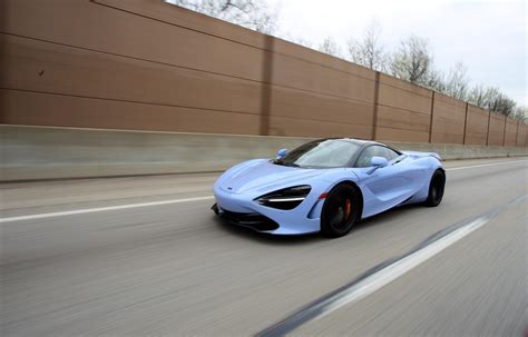 Mclaren 720s in baby blue : r/carporn