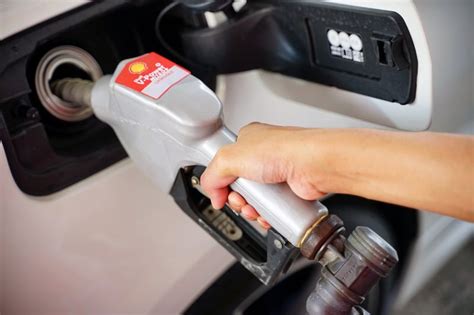 Teknologi Dynaflex Pada Shell V Power Nitro Hilangkan Endapan Residu