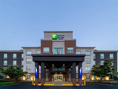 Holiday Inn Express & Suites Woodbridge - Woodbridge, United States