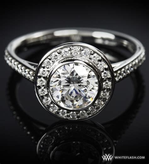 WhiteFlash engagement ring, Halo Prong Diamond Setting