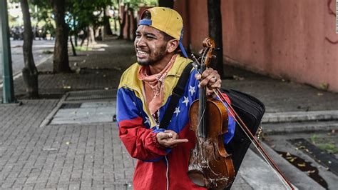 Un Doloroso Silencio Para Las Protestas En Venezuela Detienen Al