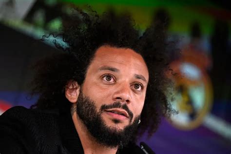 Always The Same Real Madrid Legend Marcelo Fumes After Valencia