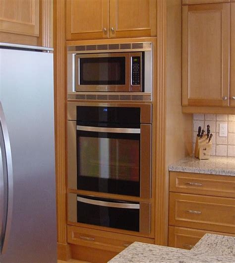 The Best Locations for Placing Wall Ovens in your Kitchen Designs ...