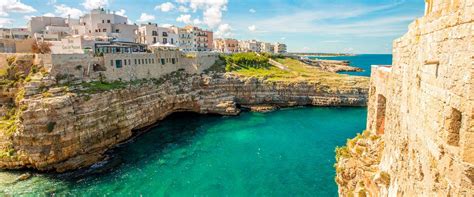 Visita Polignano A Mare La Perla Dell Adriatico Le Tue Vacanze In Puglia