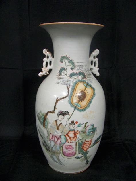 Lot Large Antique Hand Painted Chinese Vase