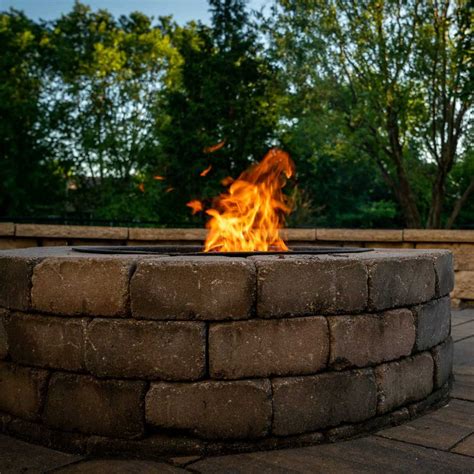 How To Make A Fake Fire Pit For Halloween | Storables