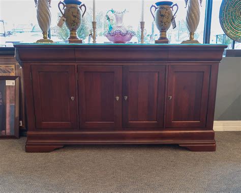 Cherry Sideboard | New England Home Furniture Consignment