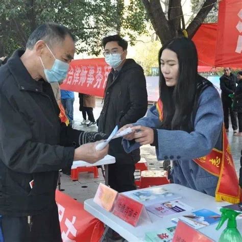 “宪法宣传周”主题活动形式多样精彩纷呈，河南掀起学习宪法新高潮法进组织普法