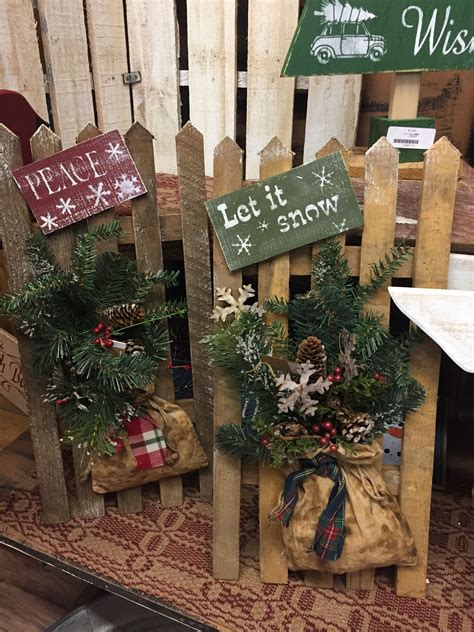 Pin By River Run Trading Post On Ideas Rustic Christmas Crafts