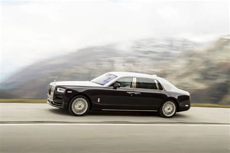 Rolls-Royce Predicts Record Sales in China – SupercarTribe.com