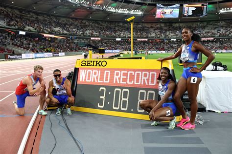 Team Usa Sets X M Mixed Relay World Record At The World