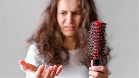 Qu Debo Hacer Para Detener La Ca Da Del Cabello