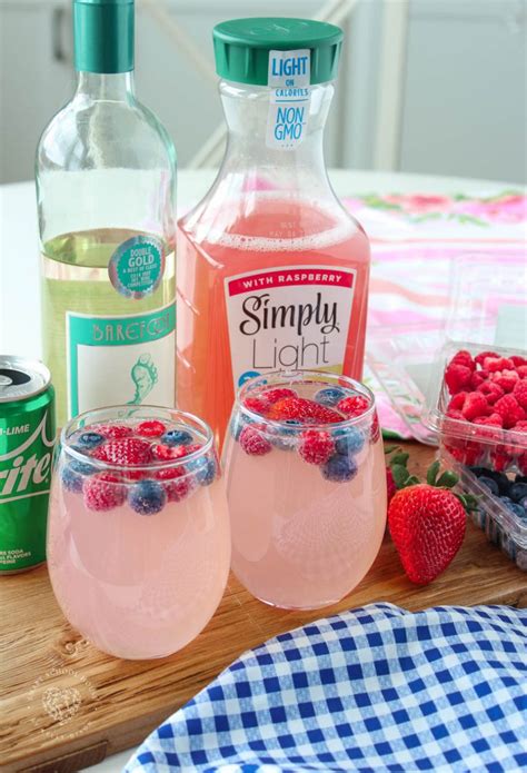 The Best Moscato Punch Recipe With Raspberry Lemonade And Sprite