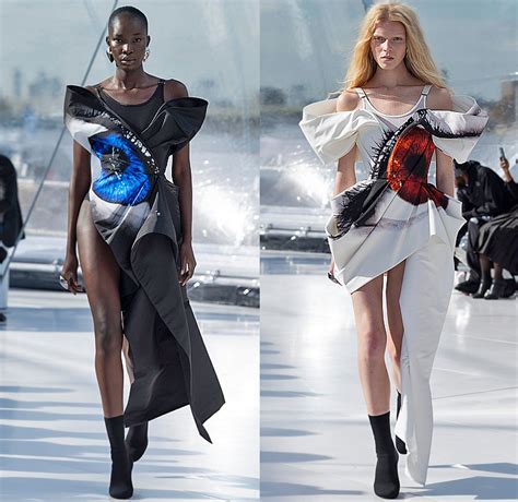 Alexander Mcqueen 2023 Spring Summer Womens Runway Looks Denim Jeans
