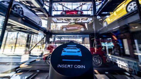 Carvana S First Car Vending Machine In New York State Opens In