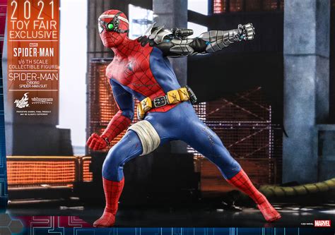 Hot Toys Marvels Spider Man Cyborg Spider Man Suit Sixth Figure